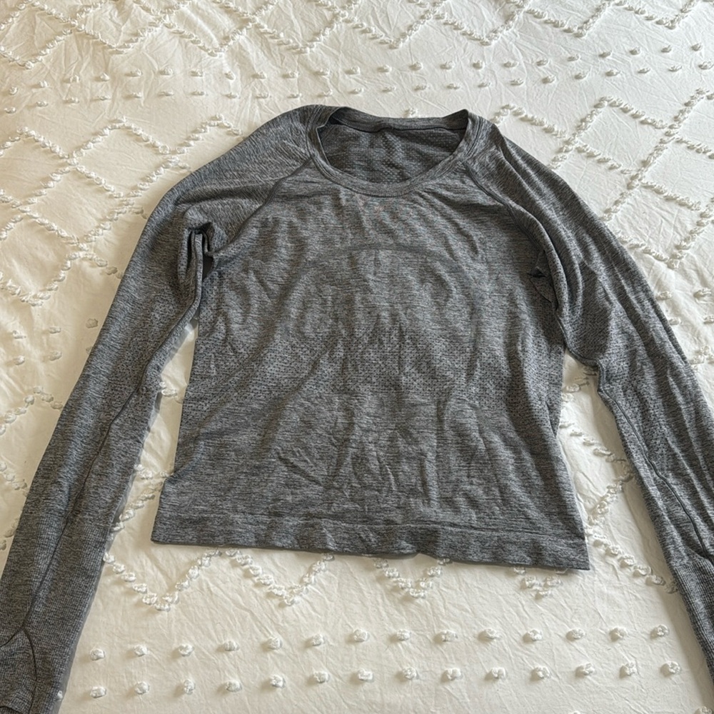 Lululemon swiftly tech